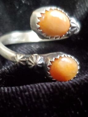 Sterling Silver Native Made Orange Spiny Oyster Bypass Ring Size 8